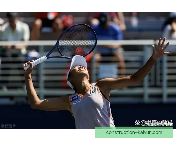 新赛季网球巡回赛激战正酣名将新星同场争锋掀热潮全球瞩目冠军之争