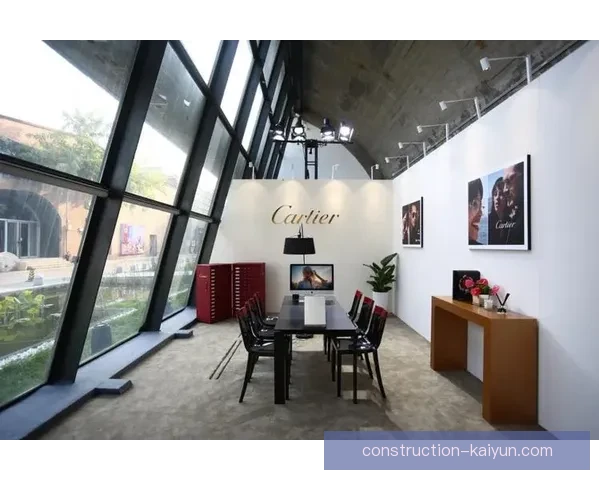 开云集团引领奢侈品行业变革 助力品牌创新与可持续发展战略