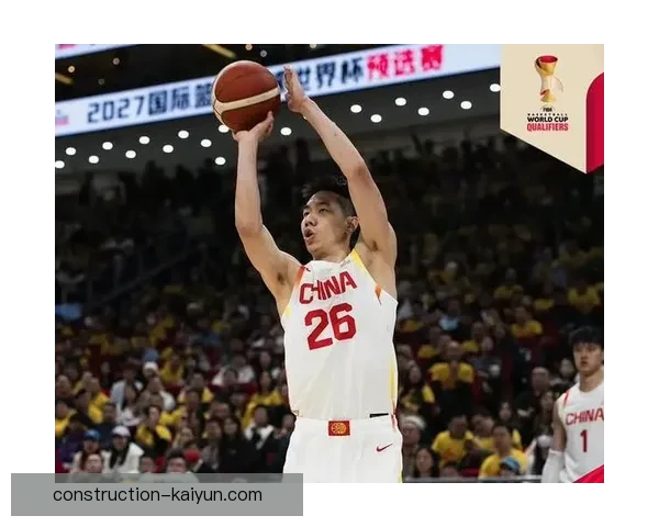 中国男篮惊险逆转夺冠 展现年轻球员强大潜力