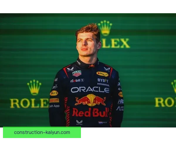 F1赛季最新动态：车队策略调整与顶尖车手竞争解析